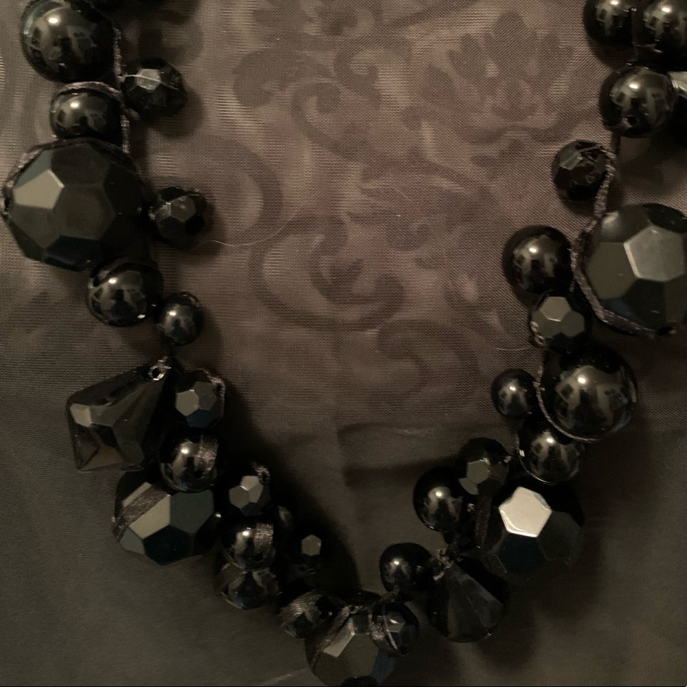 Avon Black Beaded 32 “ long Necklace